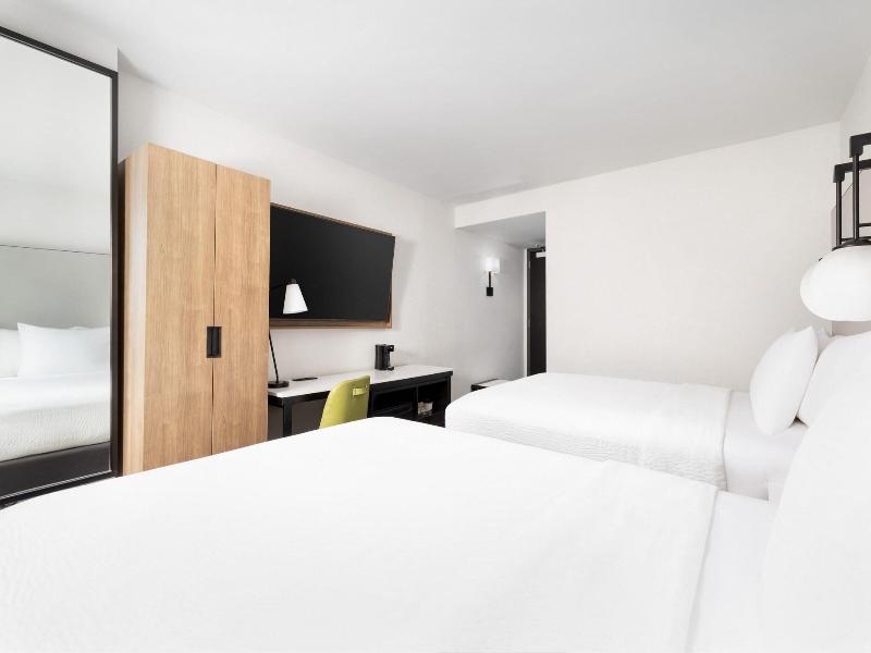 Fairfield Inn Suites New York Manhattan Times Squa - Oda