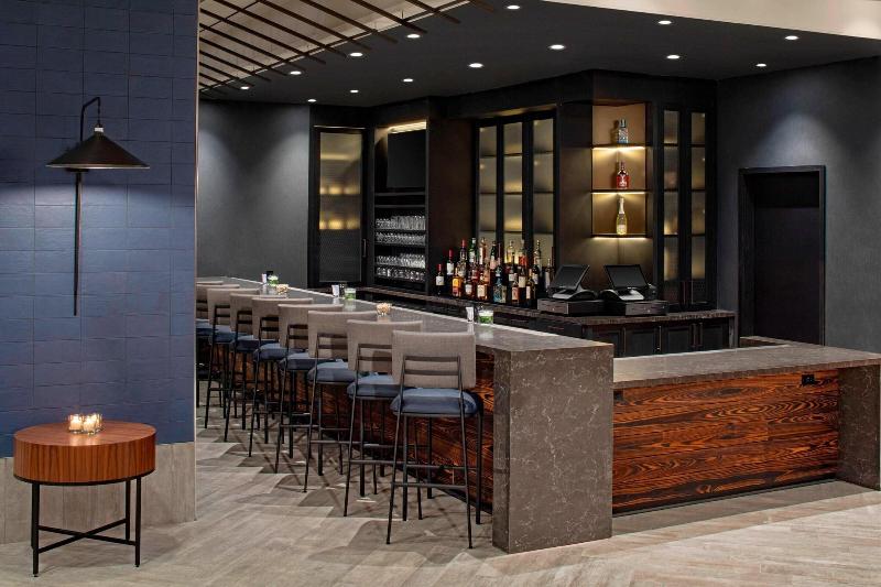Fairfield Inn Suites New York Manhattan Times Squa - Restoran