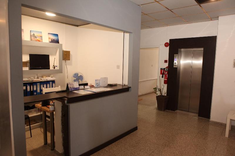 Polyxeni Hotel Apartments - Lobi