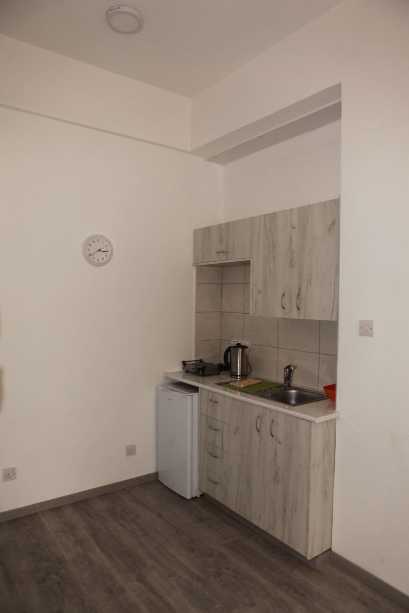 Polyxeni Hotel Apartments - Oda
