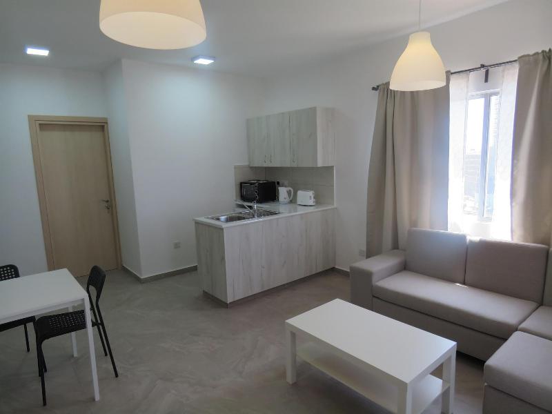 Polyxeni Hotel Apartments - Oda