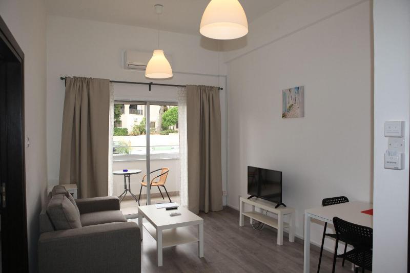 Polyxeni Hotel Apartments - Oda