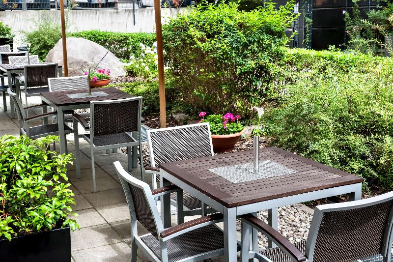 iStay by NH Berlin City Ost Hotel - Teras