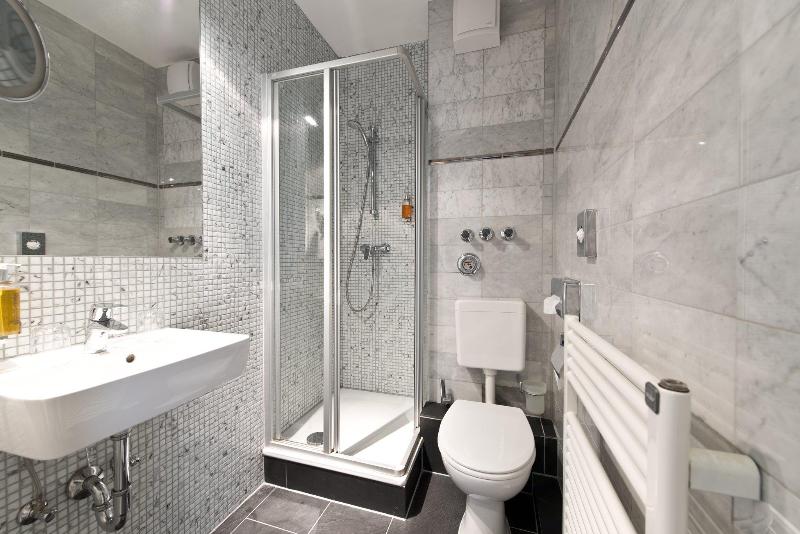 Alfa Hotel Berlin - Genel