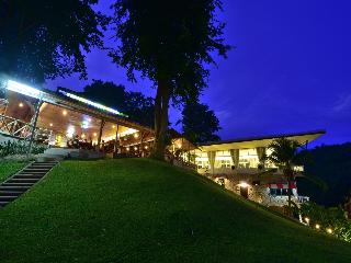 Pechmaneekan Beach Resort otel fotoğrafı