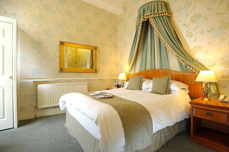 Royal Hotel - Oda