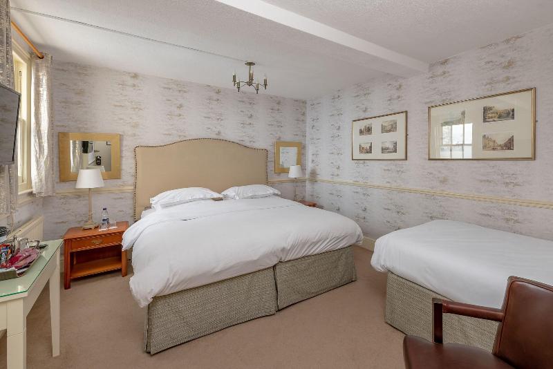 Royal Hotel - Oda