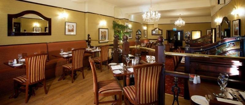 Royal Hotel - Restoran