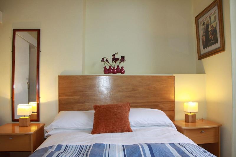 Ambassador Hotel - Oda