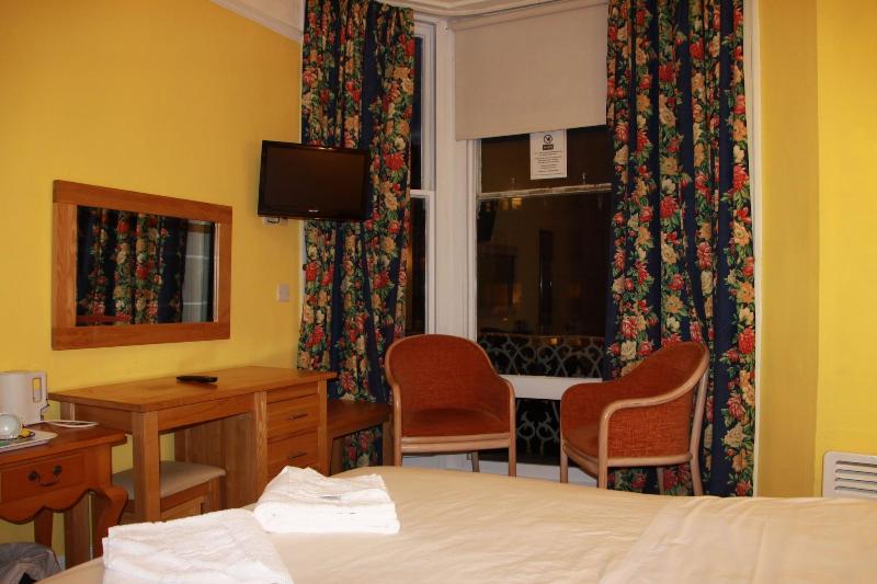 Ambassador Hotel - Oda