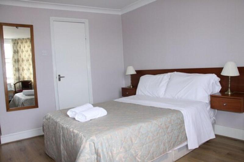 Ambassador Hotel - Oda