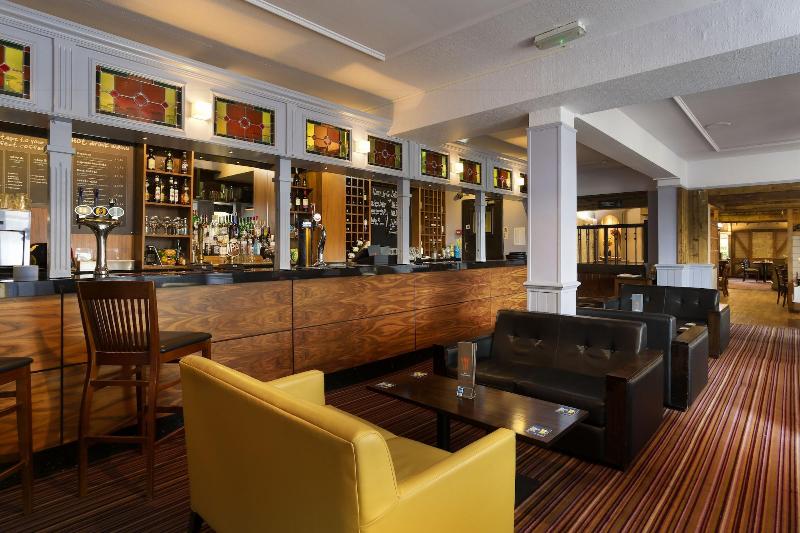 The Victoria Hotel - Bar