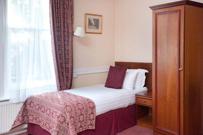 The Victoria Hotel - Oda