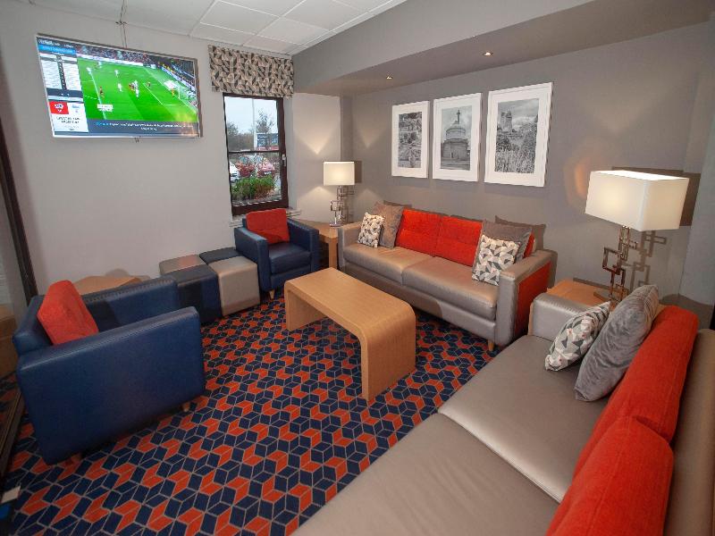 Holiday Inn Express Perth - Lobi