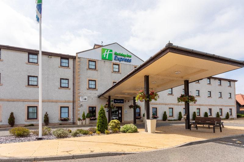 Holiday Inn Express Perth - Genel