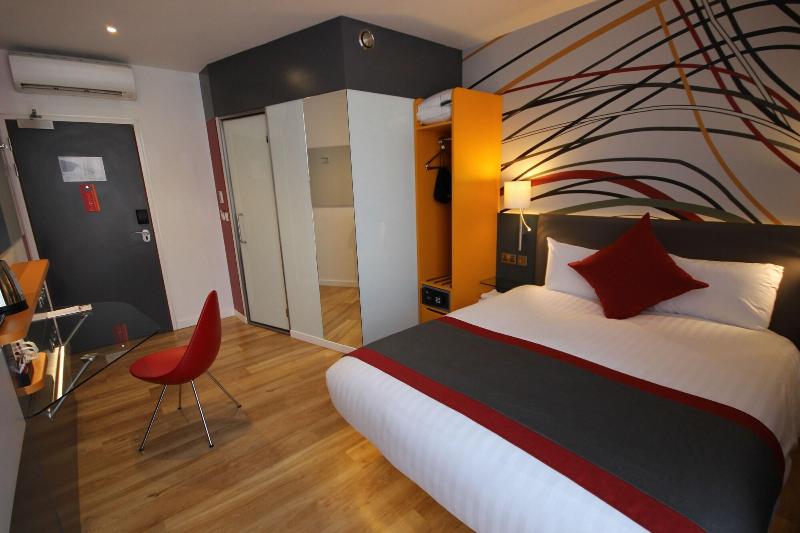 Sleeperz Hotel Dundee - Oda