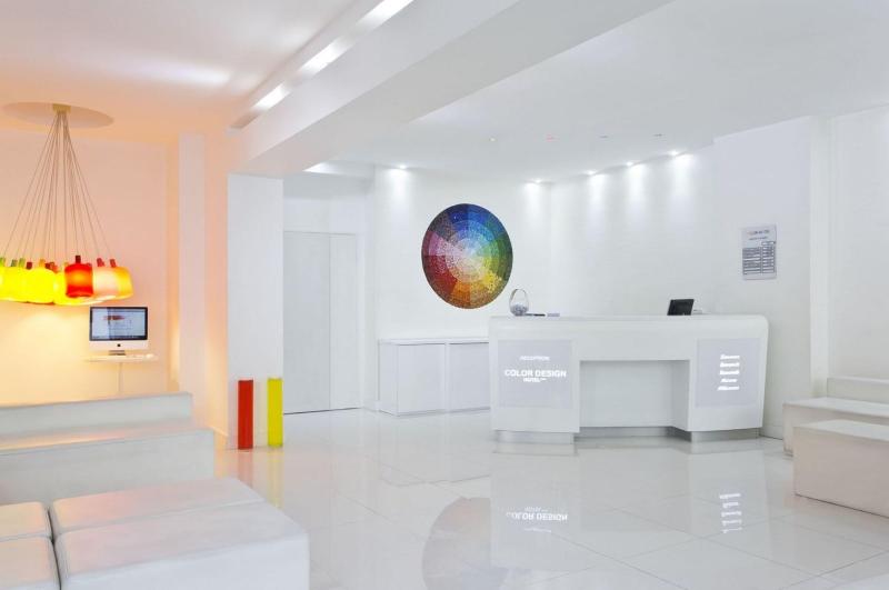 Color Design Hotel - Genel