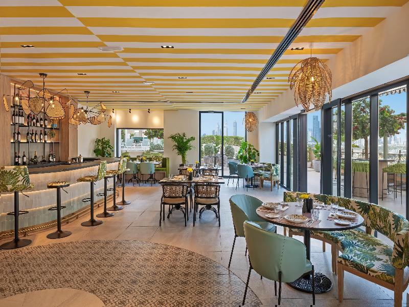 Barceló Al Jaddaf, Dubai - Bar