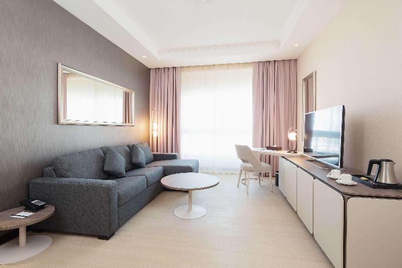 Barceló Al Jaddaf, Dubai - Oda