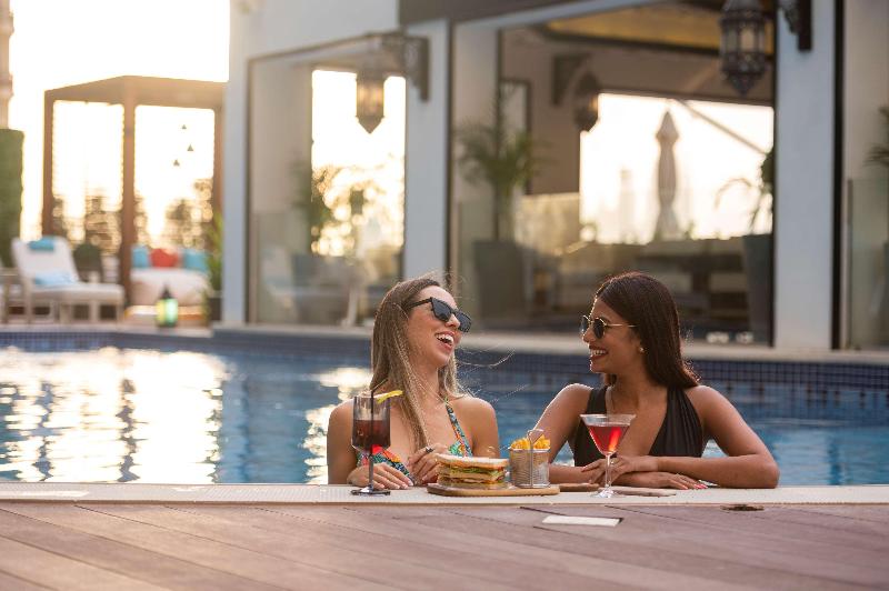 Barceló Al Jaddaf, Dubai - Havuz