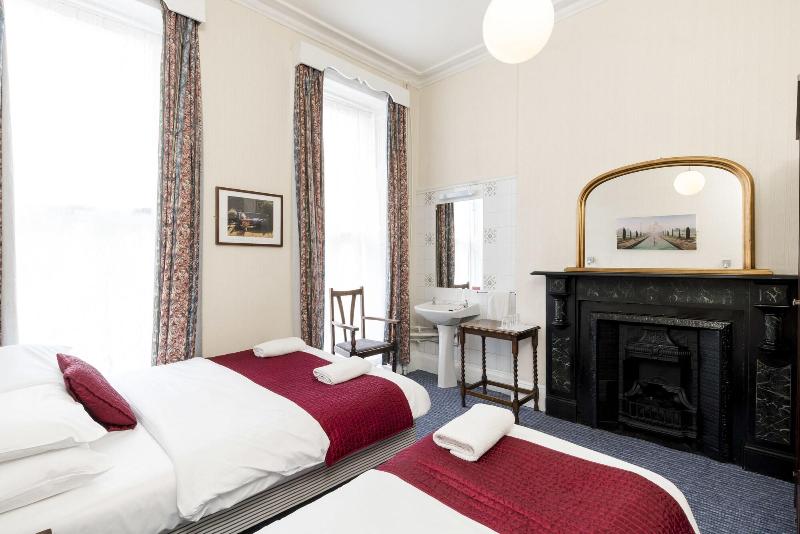 St Athans Hotel - Oda