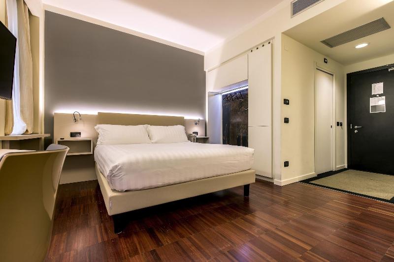 43 Station Hotel - Oda