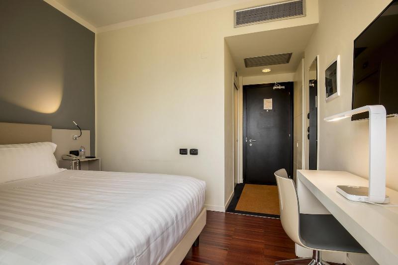 43 Station Hotel - Oda