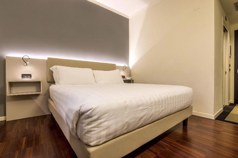 43 Station Hotel - Oda