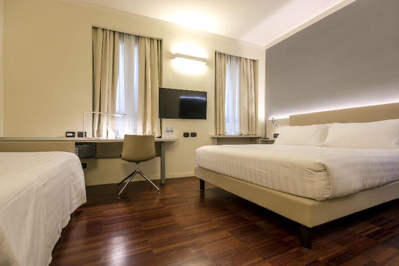 43 Station Hotel - Oda