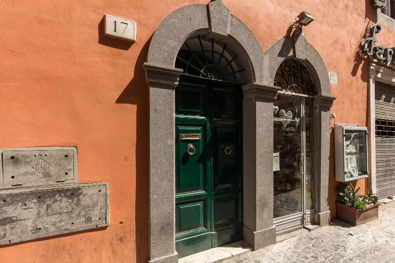 Piccolo Trevi Suites - Genel