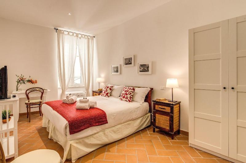 Piccolo Trevi Suites - Oda