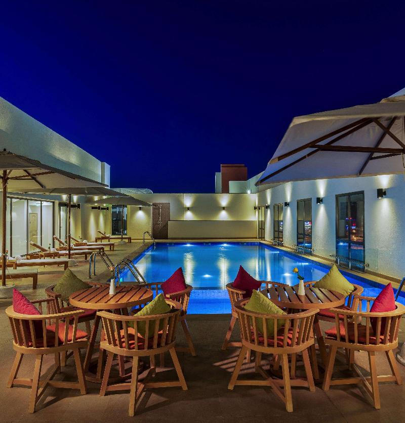 IntercityHotel Nizwa - Havuz
