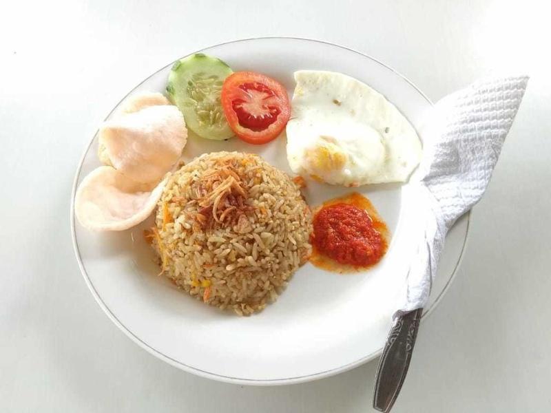 Pandu Lakeside Parapat Hotel - Restoran
