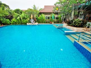 Villa Wanida Garden Resort fotoÄŸrafÄ±