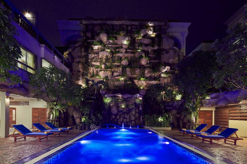 The Agate Pattaya Boutique Resort - Havuz
