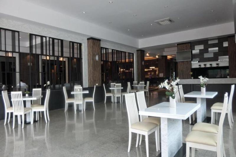 The Grand Day Night - Restoran