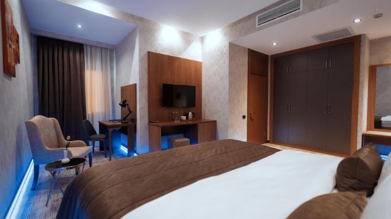 Midtown Hotel - Oda