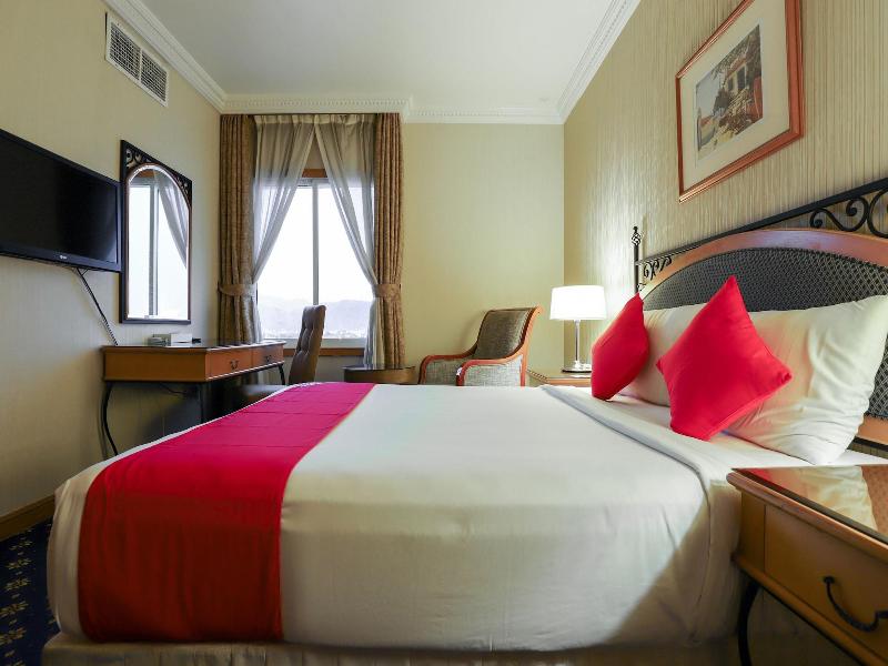 City Plaza Hotel - Oda
