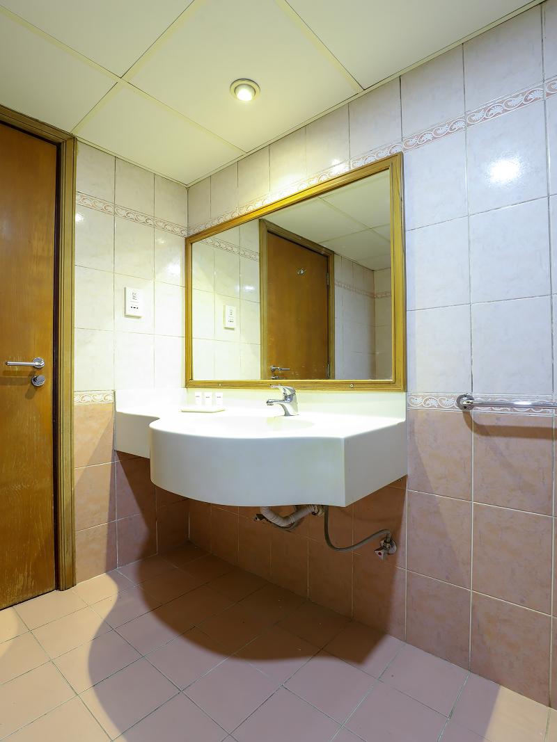 City Plaza Hotel - Oda