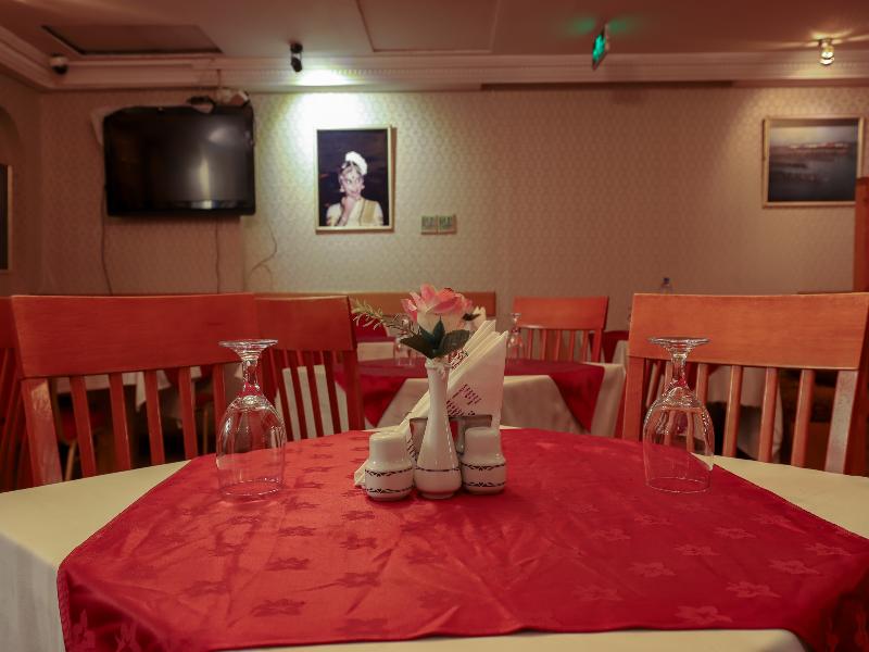 City Plaza Hotel - Restoran