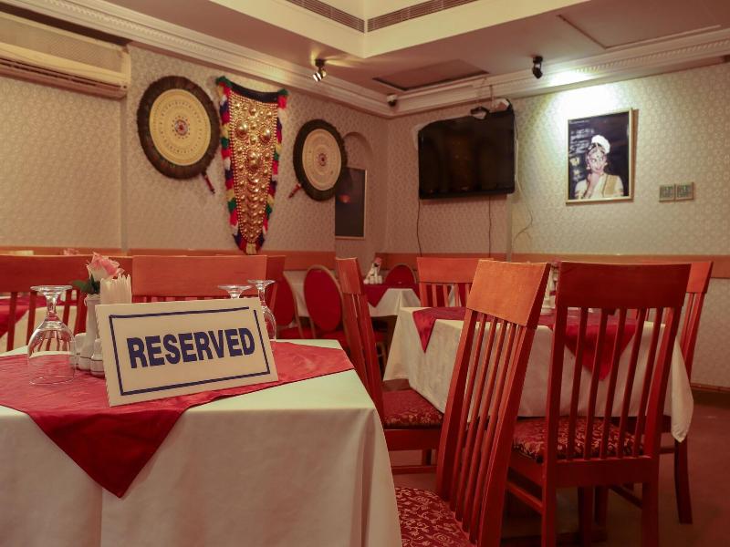 City Plaza Hotel - Restoran