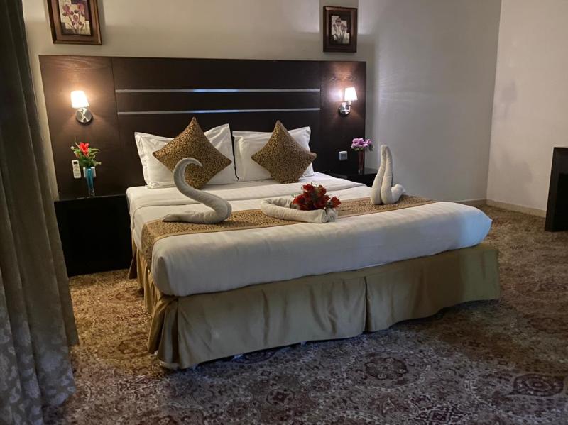 Rest Night Hotel Suites Al Nafal - Oda