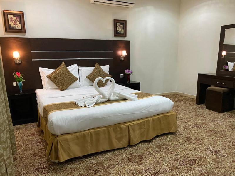 Rest Night Hotel Suites Al Nafal - Oda