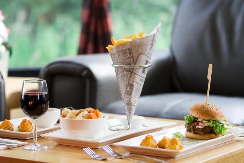 Best Western Plus Amsterdam Airport Hotel - Restoran