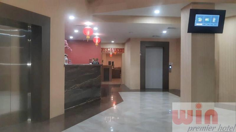 Win Premier Hotel Mangga Besar - Lobi