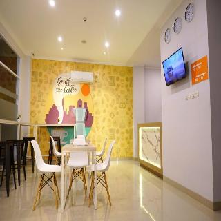 Central Front One Inn Jakarta Airport fotoÄŸrafÄ±