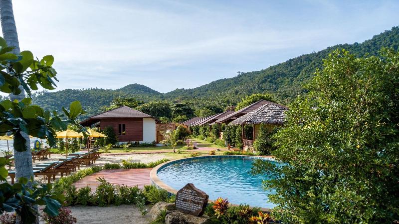 Pingchan Koh Phangan Beachfront Resort - Havuz