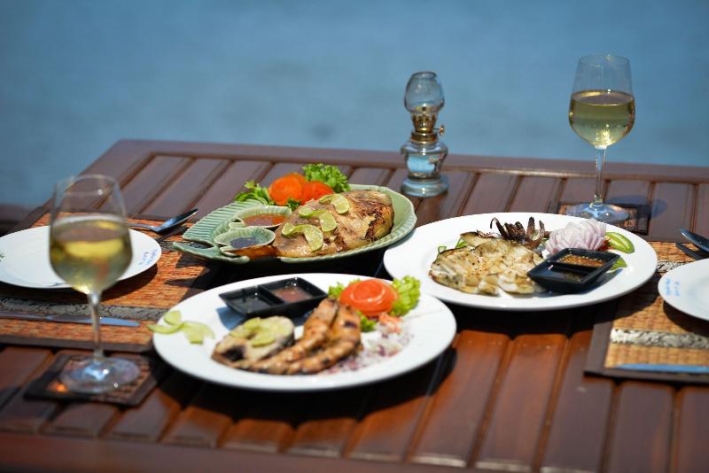 Pingchan Koh Phangan Beachfront Resort - Restoran