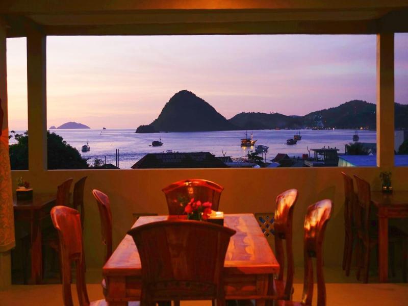 Komodo Lodge - Restoran