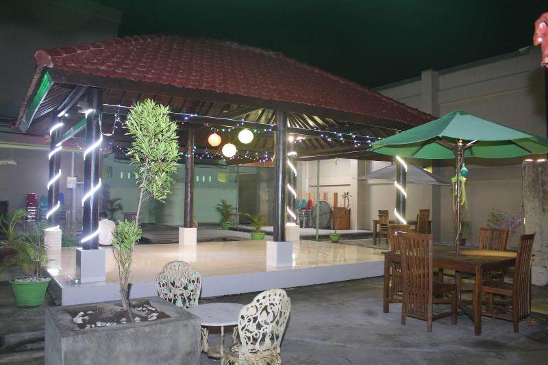Grand Madani Hotel By Prasanthi Syariah - Aktivite